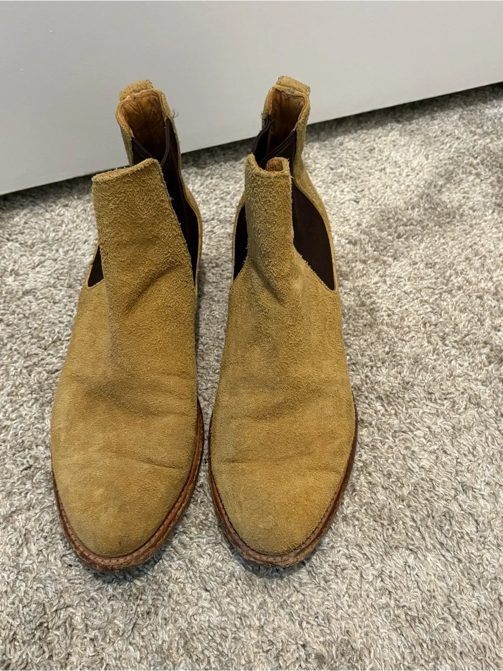 Tecovas Men's Suede Chukka Boots in Mustard Brown